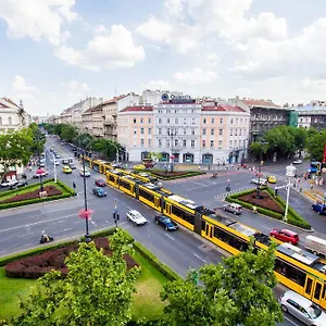 Avenue Budapesta
